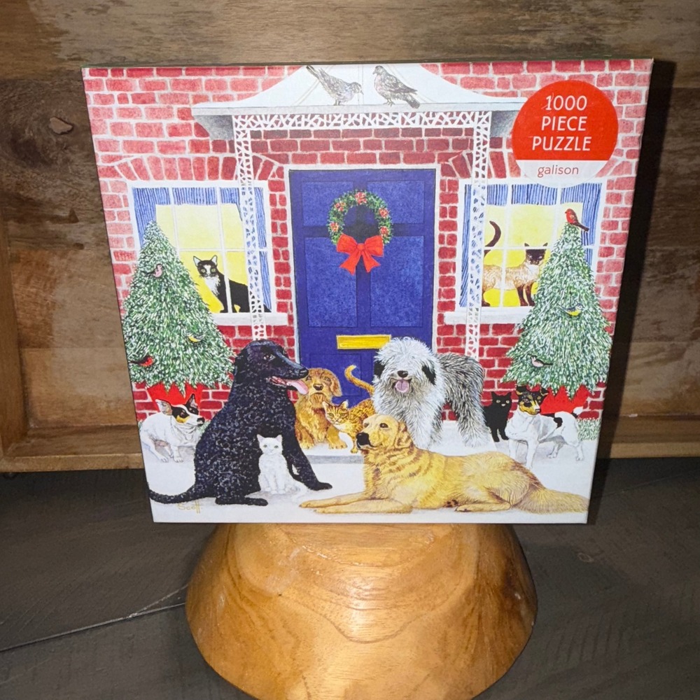 Galison Christmas Cottage 1000‎ Piece Puzzle Dogs Cats Holiday Winter Scene
